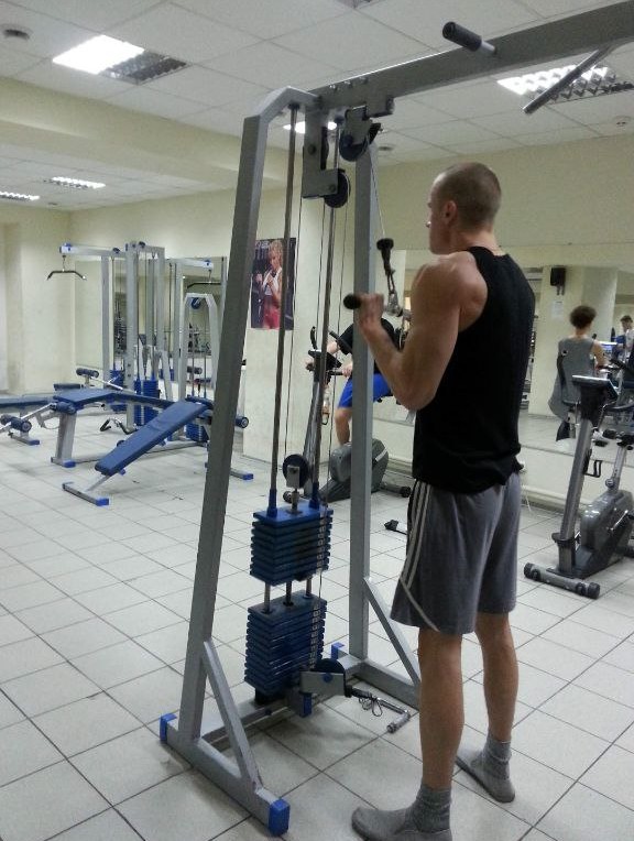 StraightBarTricepExtension